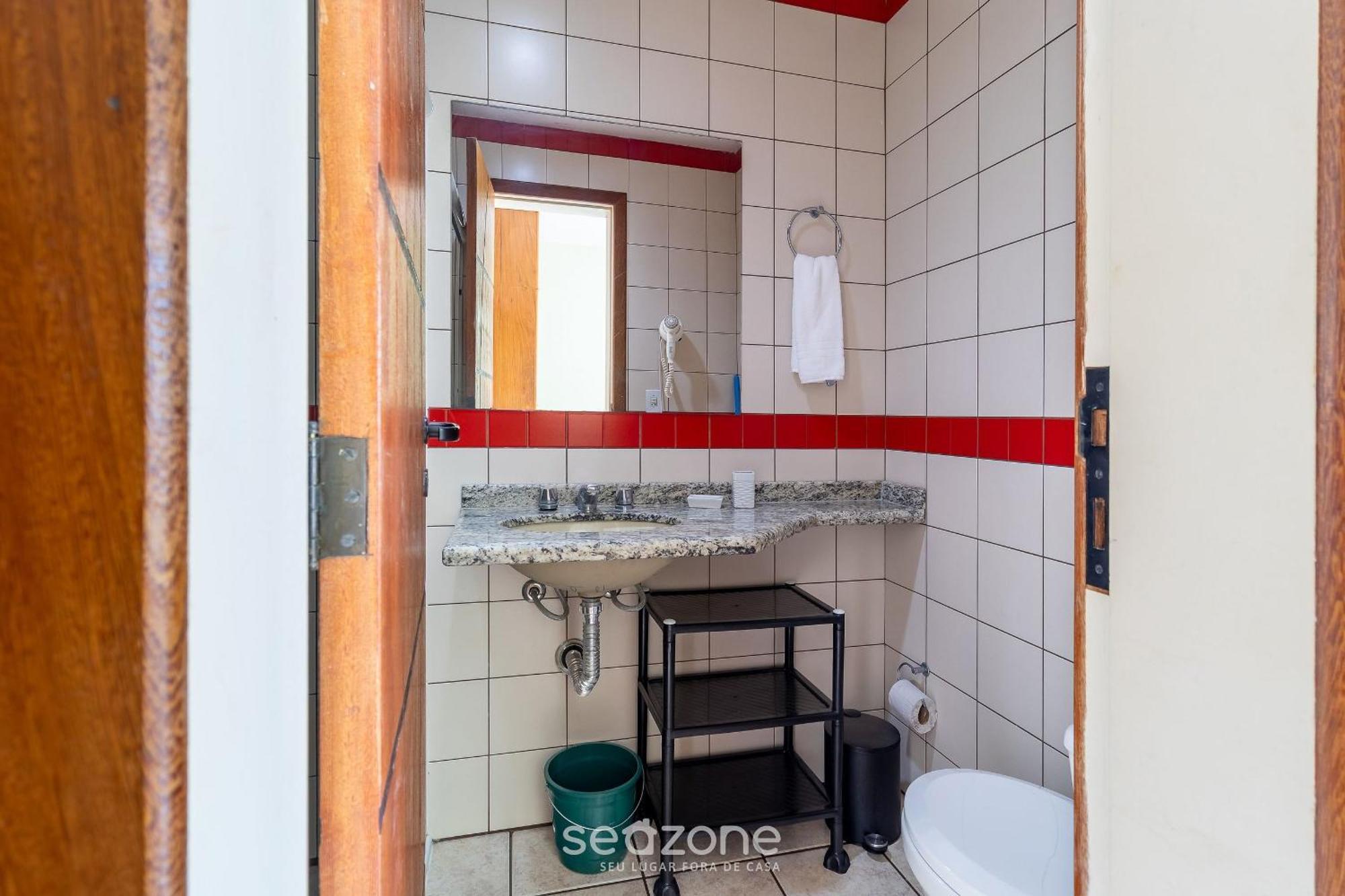 Apto C/ Varanda Em Condominio Pe Na Areia Iho127 ฟลอเรียนอโปลิส ภายนอก รูปภาพ