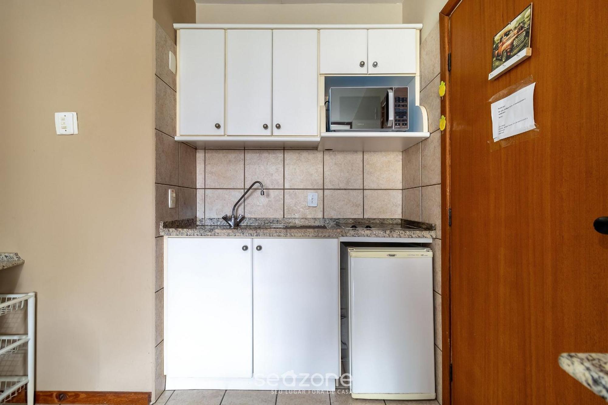 Apto C/ Varanda Em Condominio Pe Na Areia Iho127 ฟลอเรียนอโปลิส ภายนอก รูปภาพ