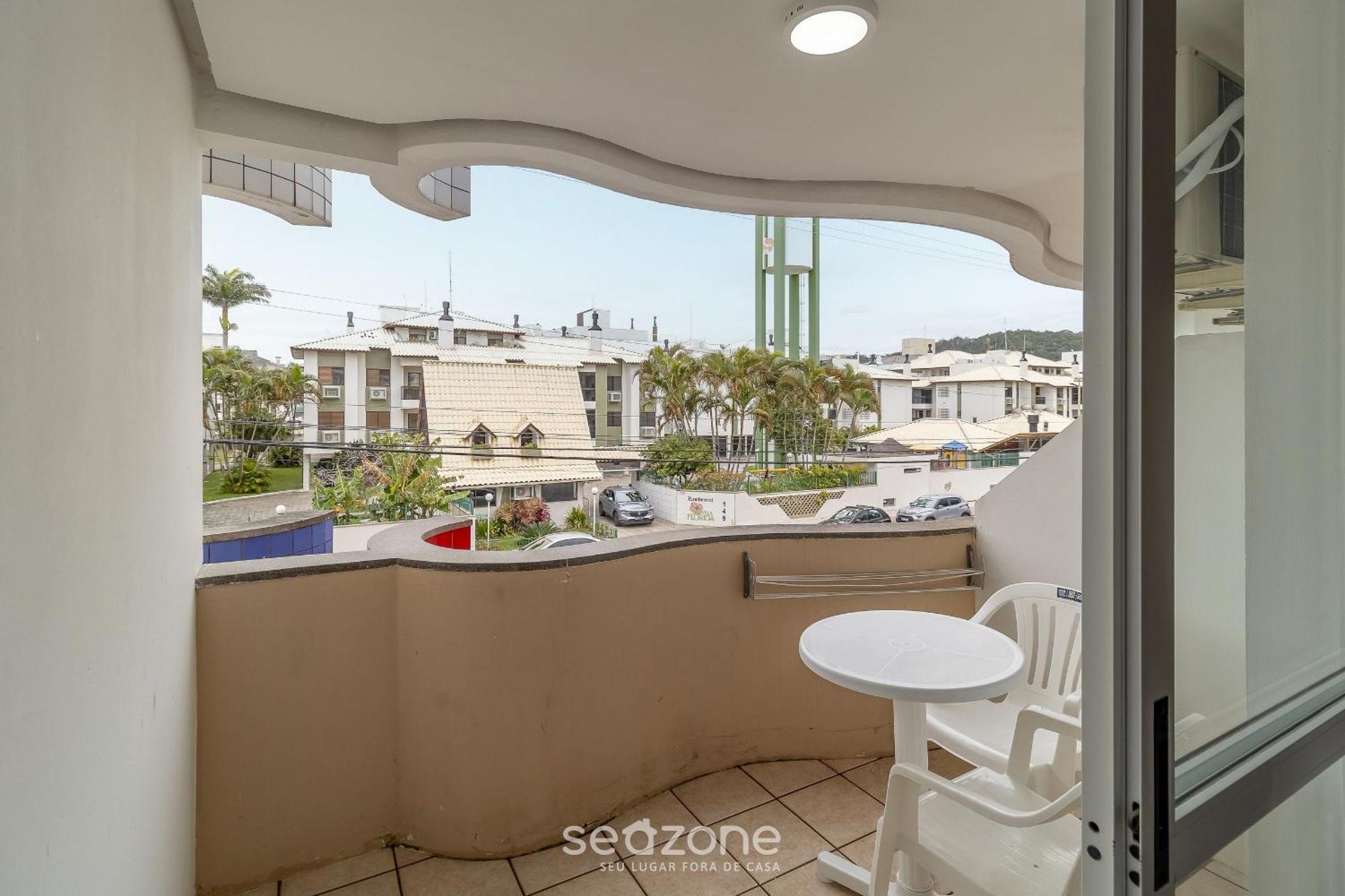 Apto C/ Varanda Em Condominio Pe Na Areia Iho127 ฟลอเรียนอโปลิส ภายนอก รูปภาพ